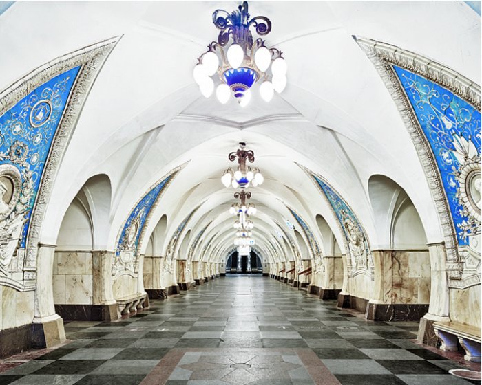 Вижте как изглеждат метространциите в Москва! Истински арт музеи! Кога ли ще ги стигнем?