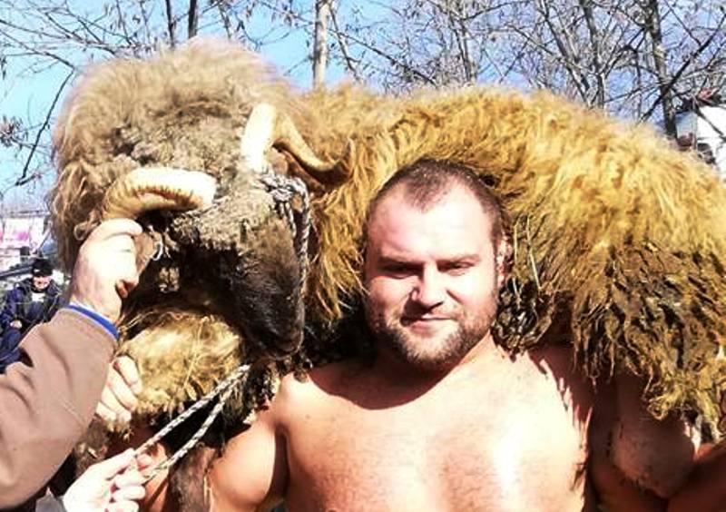 Станимашкият Херкулес Димитър Кумчев спечели пехливанските борби, вижте победата край Асеновград