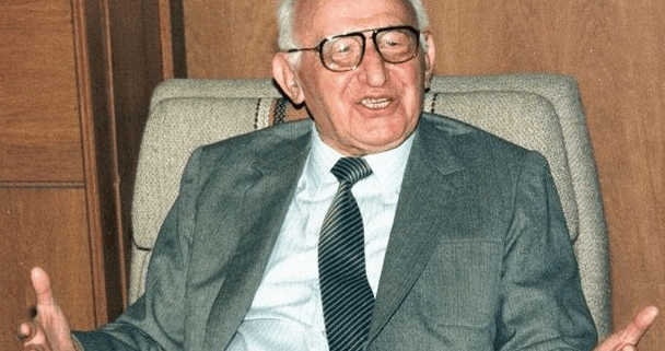 Т. Живков през 1998: След 20 г. престъпниците ще пишат законите, а 3-4 олигарси ще притежават държавата… Народът ще стене