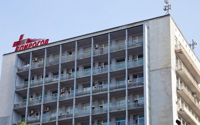 Пациент сложи край на живота си, скочи от шестия етаж в „Пирогов“