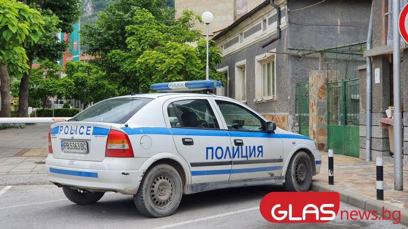 71-годишна баба извърши поредния си обир – отмъкна над 2 000 лв.