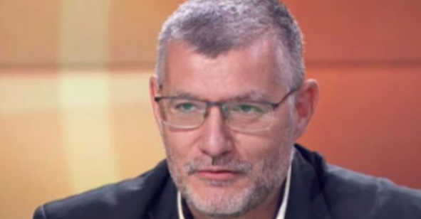 Проф. Момеков: Българите се татуират, но ги е страх да се ваксинират