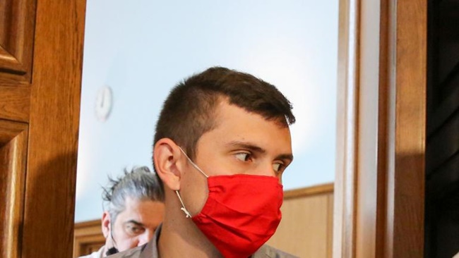 Адът се стовари на главата в затвора на Кристиан Николов, който уби Милен Цветков