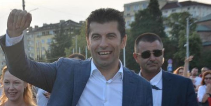 Петков: България се събужда бавно, но вече е ясно, че слънцето е изгряло и е високо