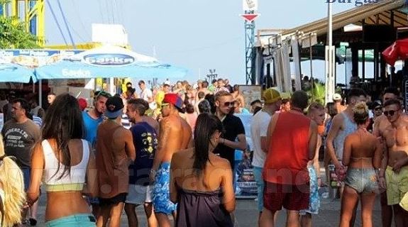 Направих белята това лято в Слънчев бряг и изневерих на съпруга си с друг