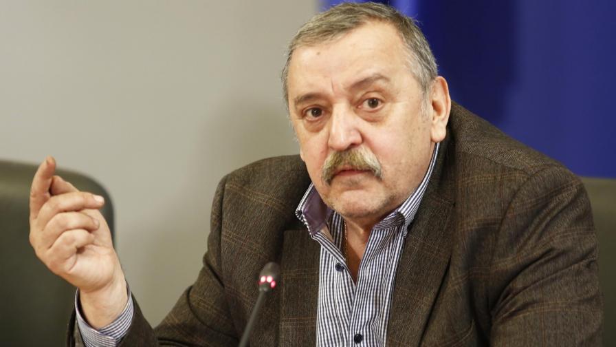 Проф. Тодор Кантарджиев: Вече може да си отдъхнем