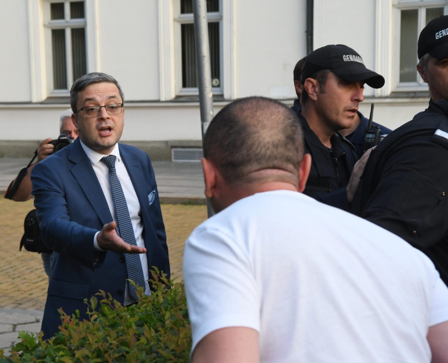 Тома Биков с ексклузивно разкритие какво е станало с машините за гласуване в ужбина