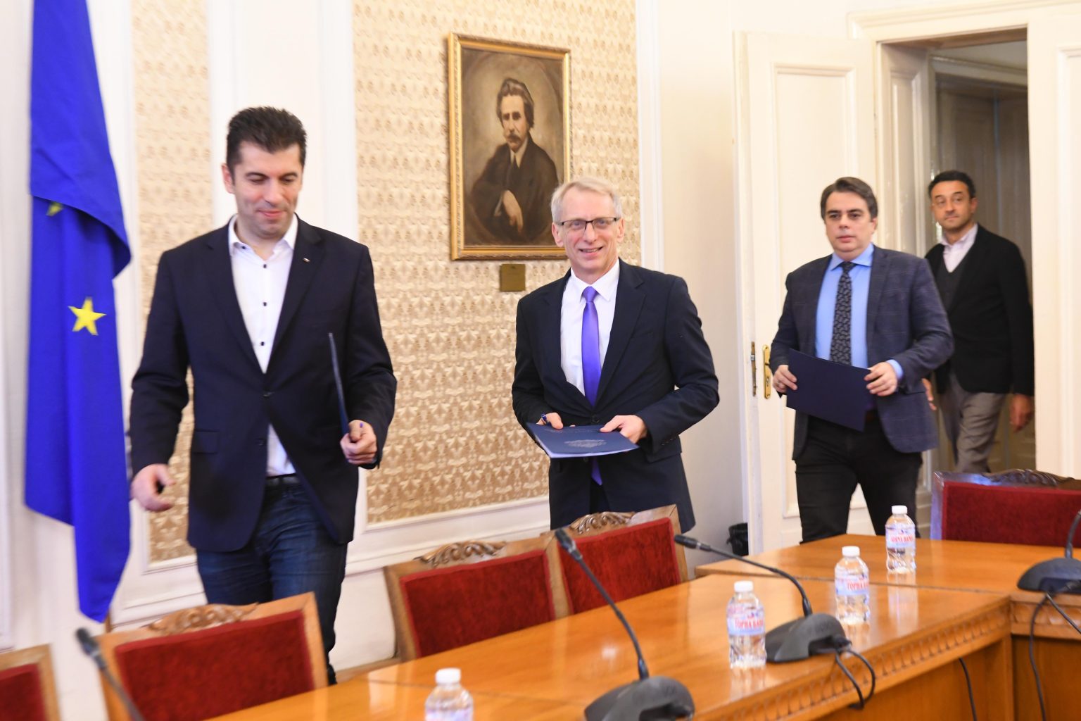 ДПС: Шарлатаните от ПП ни предложиха отново… ГЕРБ! Що не ги подкрепихте още първия път тогава?