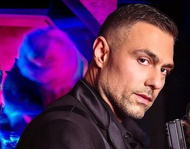 Братът на Константин влиза в „Сървайвър“