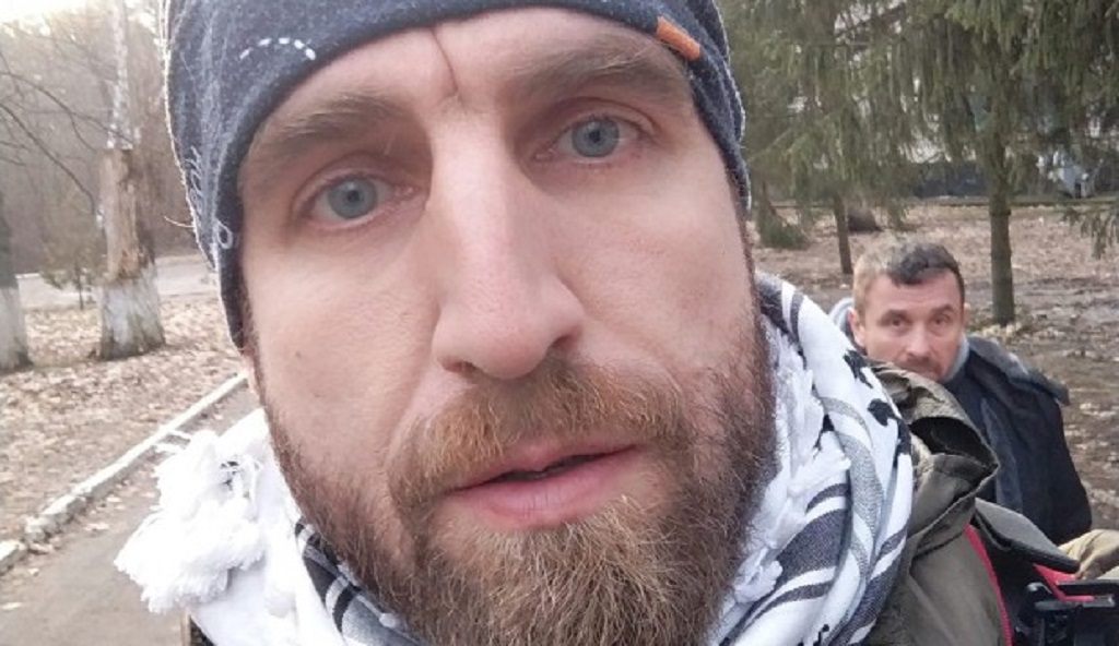 Основателят на „Капачки за бъдеще“ оцеля като по чудо след снаряд от минохвъргачка в Украйна