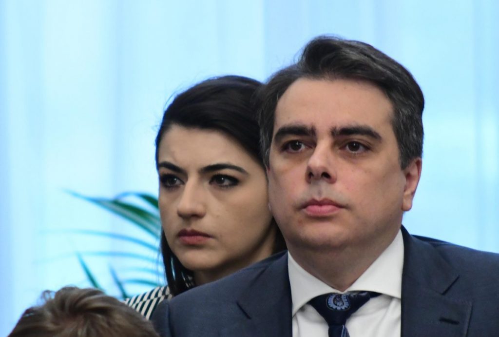 Журналист: Асен правеше бюджета от грешен ъгъл?