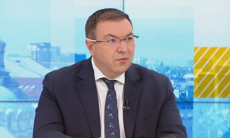 Професор от ГЕРБ: Ако имаме 4-годишен мандат, средната работна заплата ще стане 3000 лева