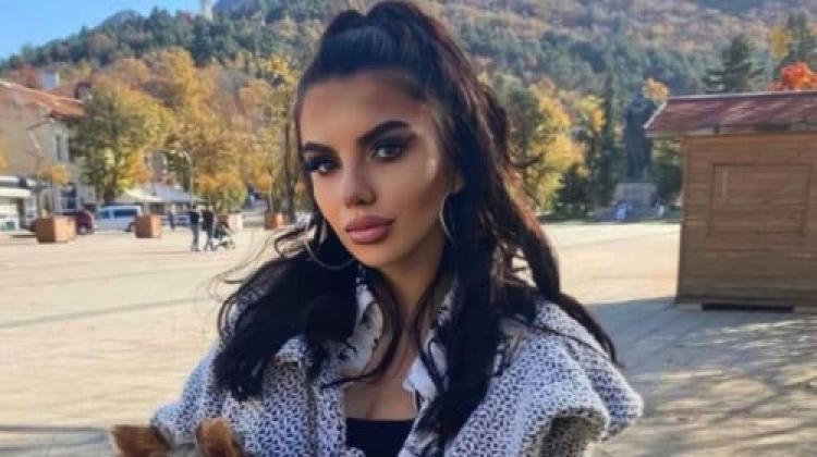 Ето как се появи на бала си Цвети от “Хелс Китчън“ и какъв гаф сътвори ВИДЕО