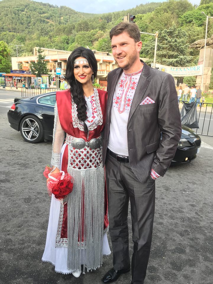 абитуриентка в носия