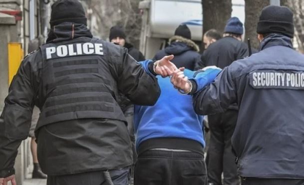Отново масов бой в кърджалийска дискотека! Има десетки арестувани и…