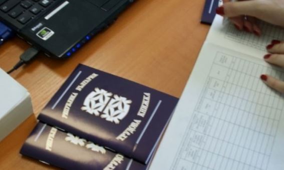 Не ви достига стаж за пенсия? Ето как да си купите