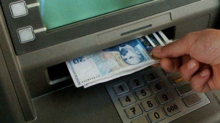 Нова измама точи парите на младите хора у нас без да разберат