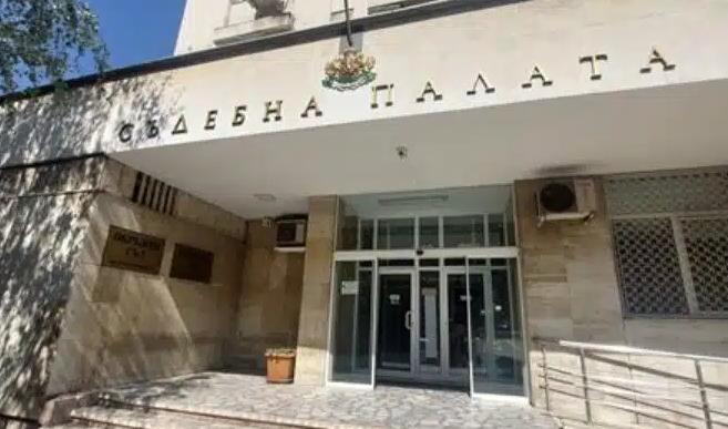 43 годишна жена отнесе глоба 1000 лева – въпреки заповед да не доближава мъжа си, тя решила да го набие