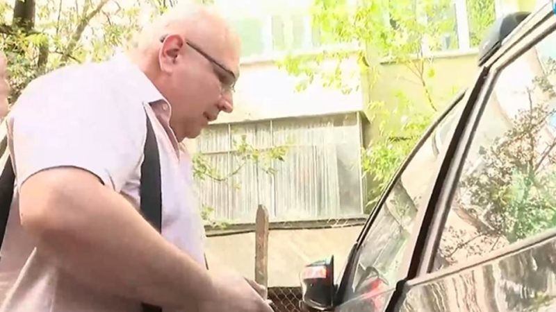 „Александровска“ отстрани шефа на хирургията заради скандала с дареното жилище