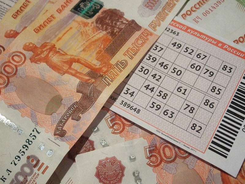 Двойка се оплаква, че спечелването на дом за 4.2 милиона долара се оказало ужасен кошмар