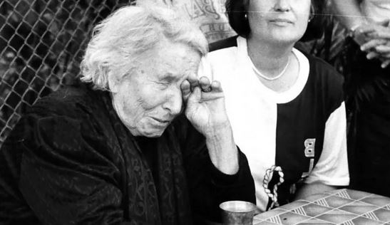 Разтърсващите предсказания на баба Ванга: Хората ще трябва да ядат бръмбари, листа и кал, за да оцелеят