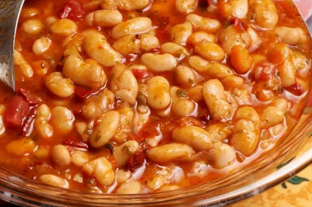 3 подправки, които правят боба за Бъдни вечер по-вкусен от всякога