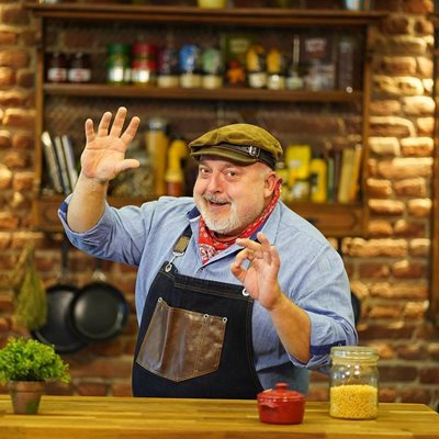 Ути Бъчваров не смята, че МОЧА трябва да бъде премахнат, а просто преместен