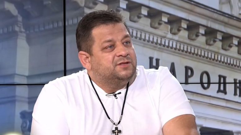 Николай Марков показа червен картон на bTV: Проклети да сте!