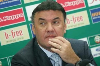 От болницата с последни новини за Боби Михайлов