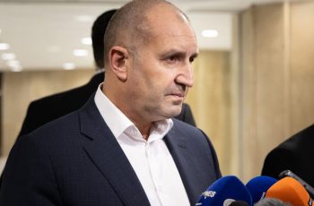 Радев: Мирните договори се пишат от победителите