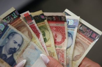 100 евро отгоре към пенсията вместо