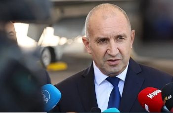 Човек от кръга на Радев обяви името на партията и първите ключови лица
