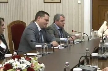 Извънредно: Йотова прекъсна срещата с ИТН заради обляната в сълзи