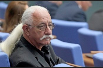 Краят на една ера! Етиен Леви се оттегля от „Капките“ след скандалите, ето кой го измести
