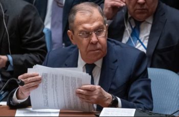 Външният министър на Русия: Никой не смее да посегне на САЩ заради